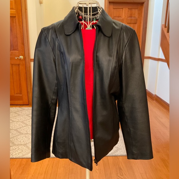 Leather jacket - Picture 2 of 12
